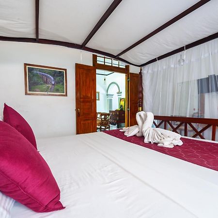 Villa 80 Bentota Luaran gambar